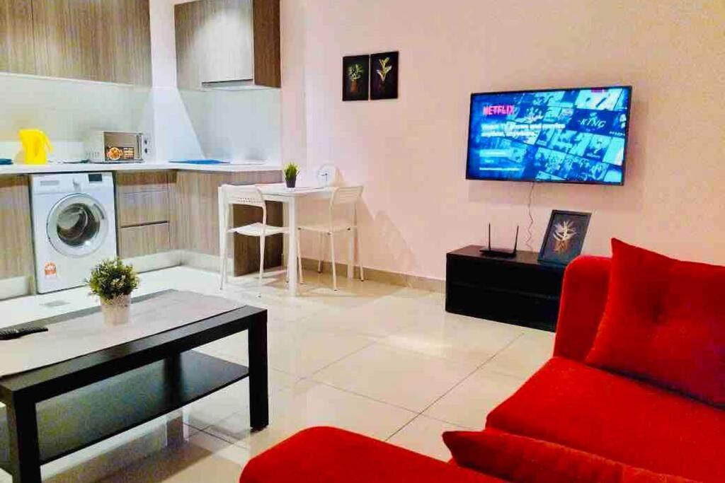 Hb1512- Hyve Studio Unit, Lake View, Cyberjaya, Free Wi-Fi, Free Parking, Netflix,Pool, 3038 エクステリア 写真