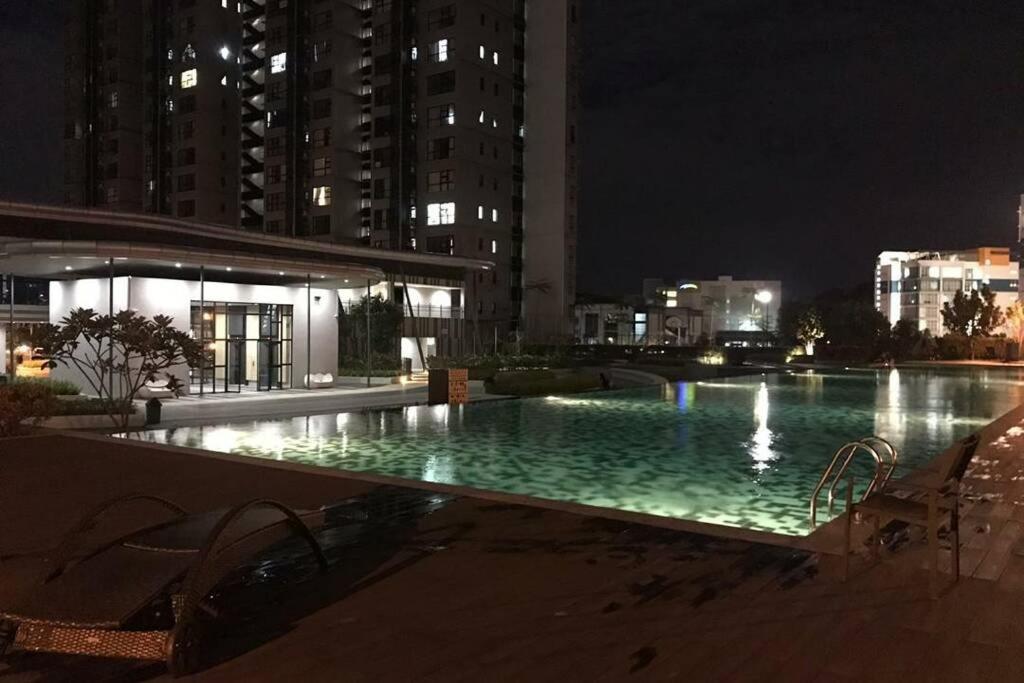 Hb1512- Hyve Studio Unit, Lake View, Cyberjaya, Free Wi-Fi, Free Parking, Netflix,Pool, 3038 エクステリア 写真