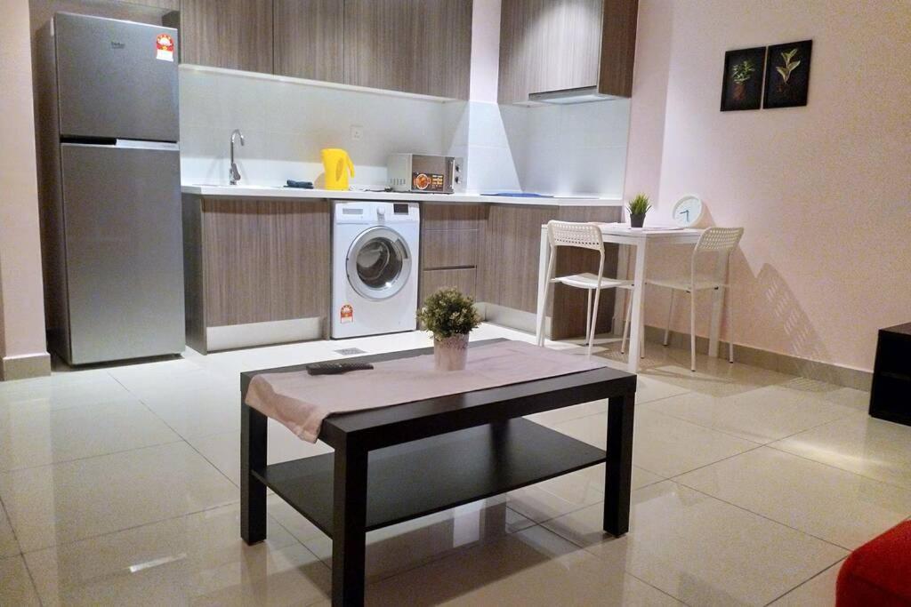 Hb1512- Hyve Studio Unit, Lake View, Cyberjaya, Free Wi-Fi, Free Parking, Netflix,Pool, 3038 エクステリア 写真